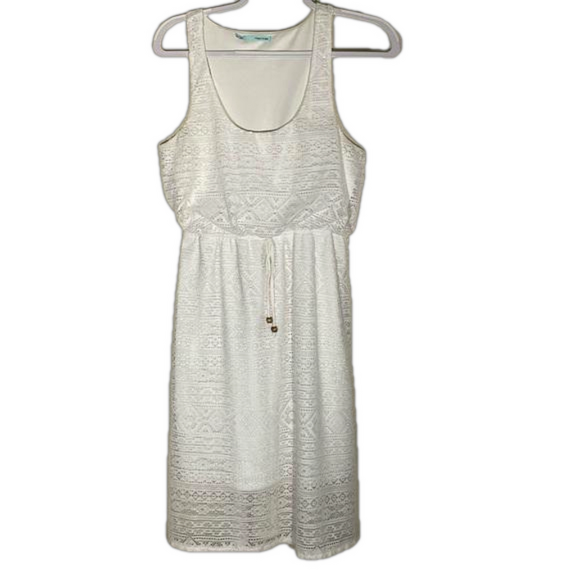 MAURICES Size Medium White Lace Dress Racer Back Sleeveless Summer Beach Coastal - Picture 1 of 8